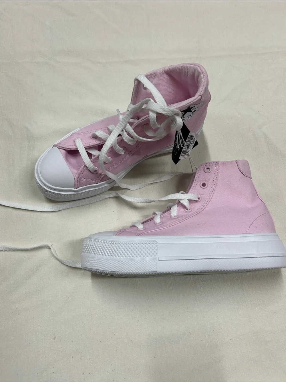 Girls day one platform pink converse high top 4